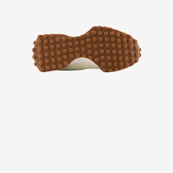 New Balance 327 in Turtledove - Picture 6 of 12